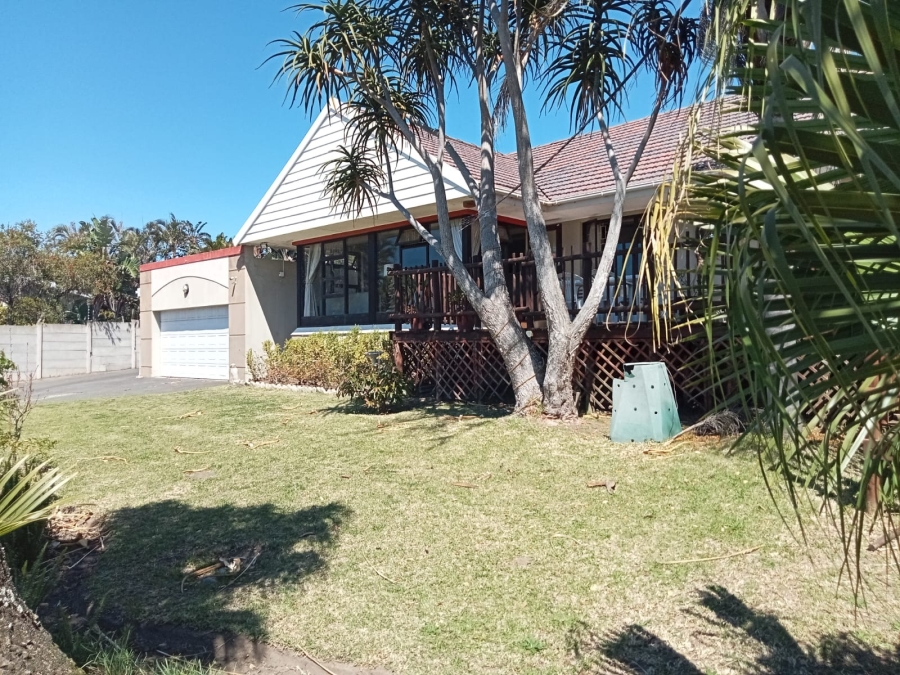 4 Bedroom Property for Sale in Baysville Eastern Cape